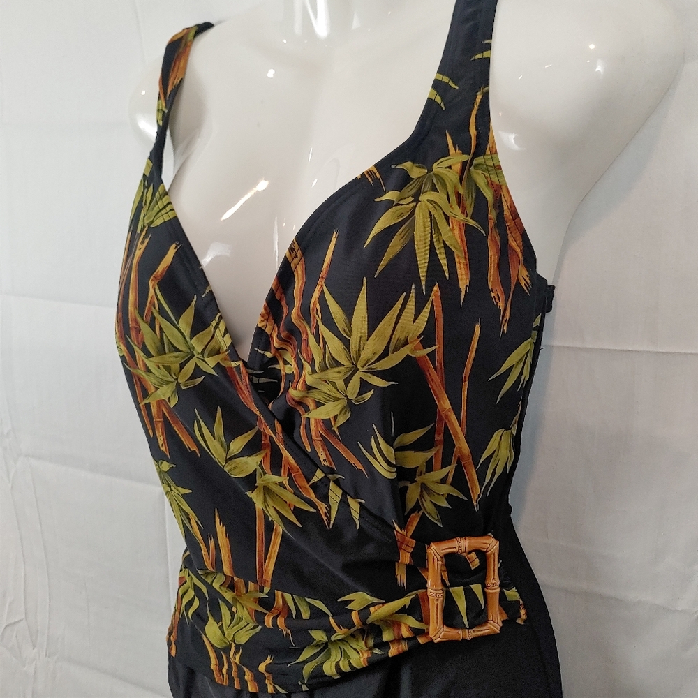 Beach Bay Tropical V-Neck Wrap Style Bamboo Buckle One Piece Size 14